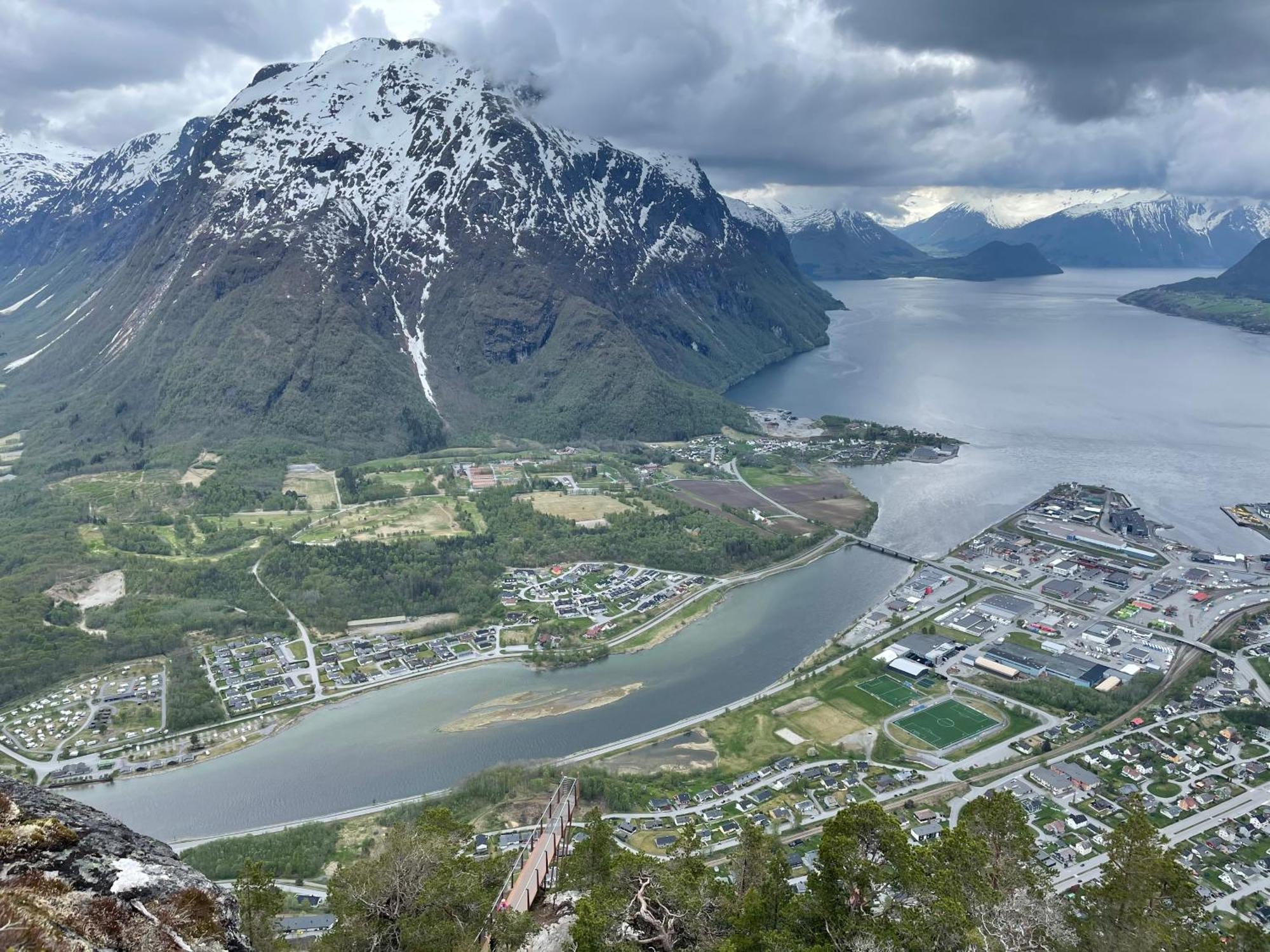 Apartment In The Heart Of Åndalsnes Exteriér fotografie